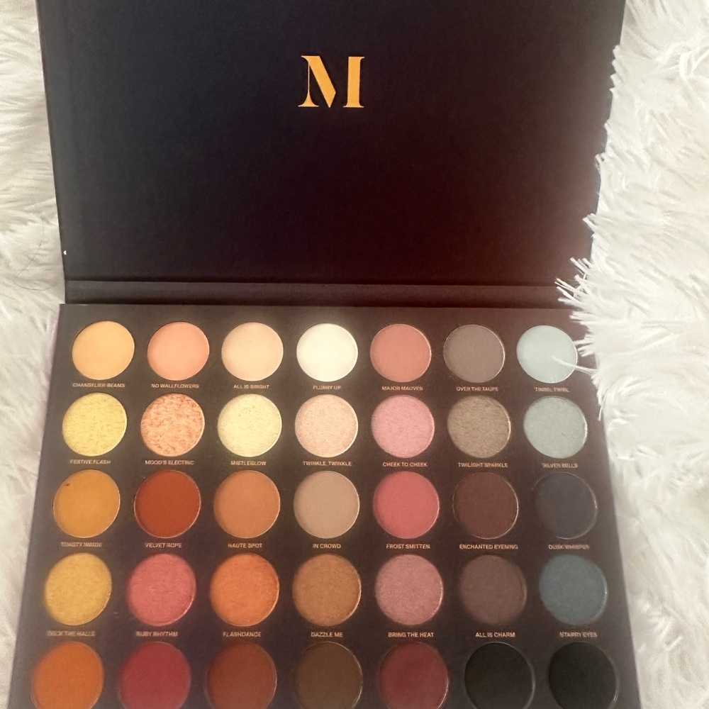 🆕 Morphe 35XS No Silent Night Eyeshadow Palette - Picture 6 of 6